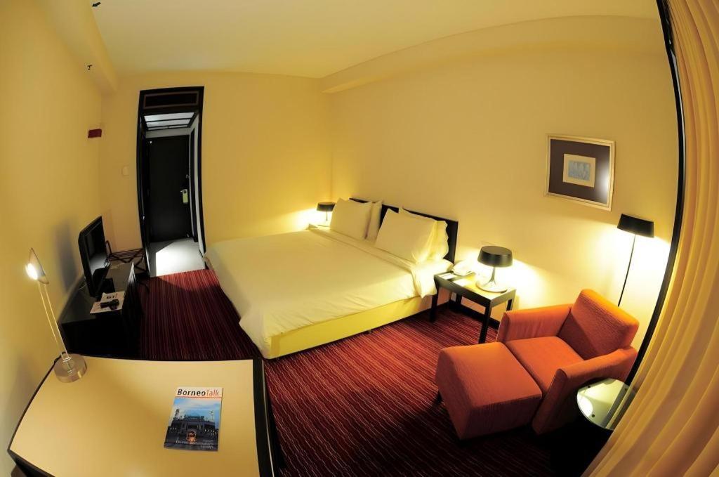 Tanahmas The Sibu Hotel Extérieur photo